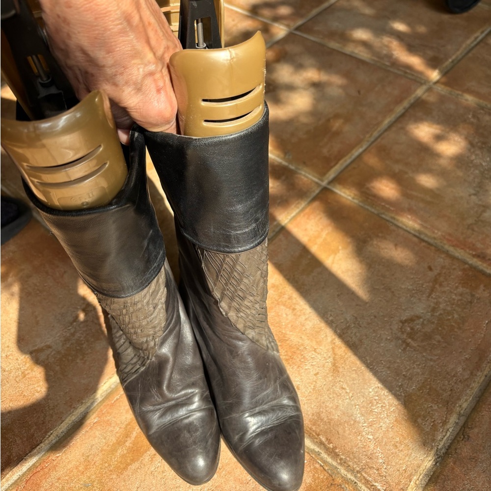 Vero Cuoio heeled Italian boots GUC